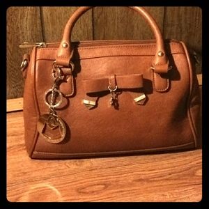 MG Collection leather handbag
